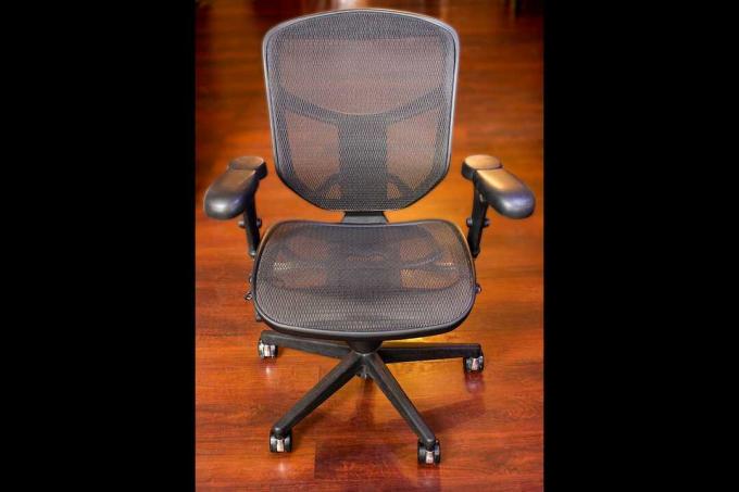универсальный-офисный стул.jpg
